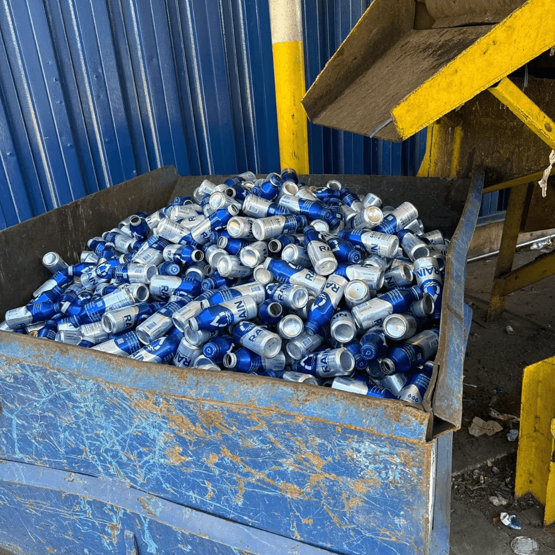 Plastic Water Bottle Pollution on the Mississippi River - RAIN